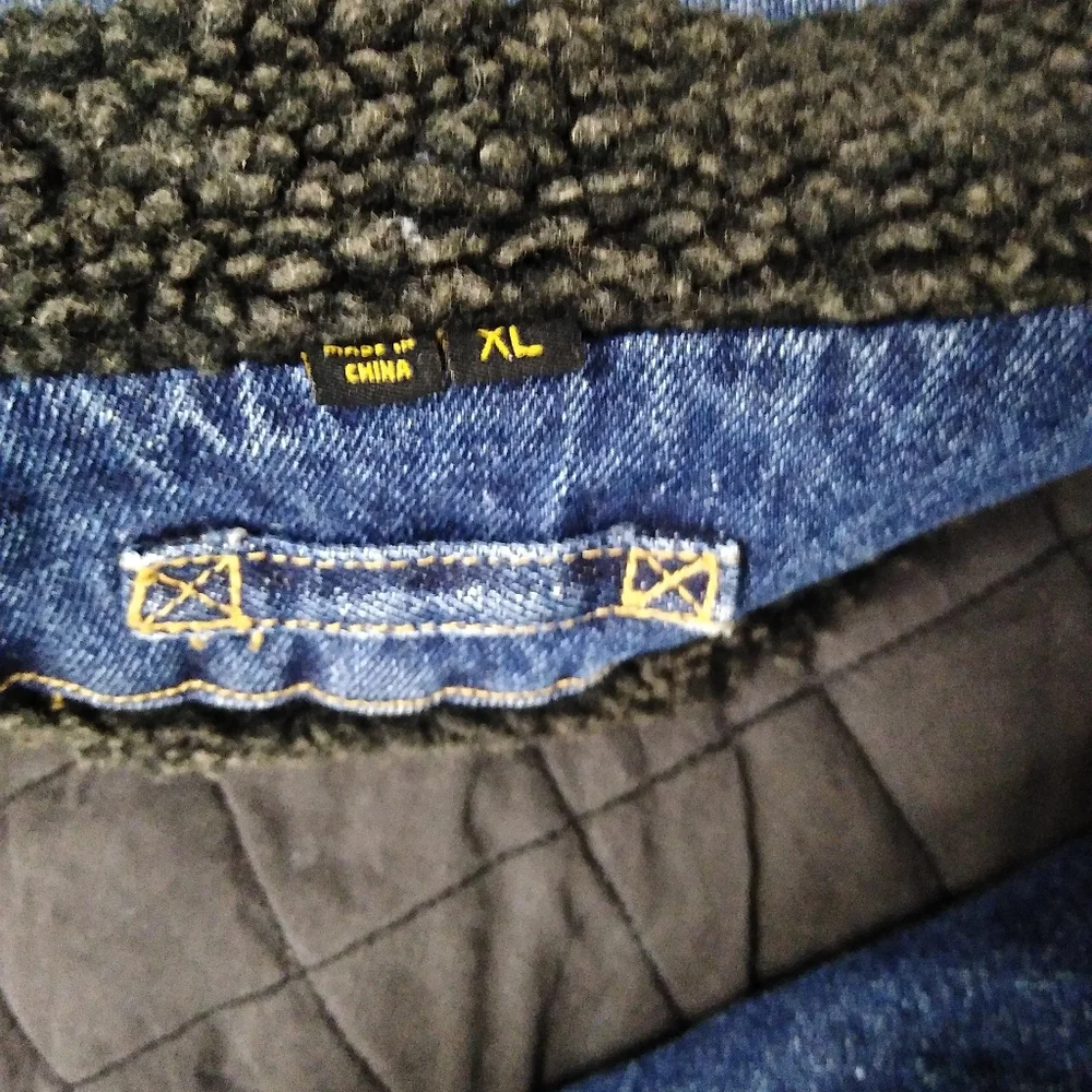 Vintage Lee Sherpa Quilt Lined Oversized Denim Jacket XL - Picture 7 of 7